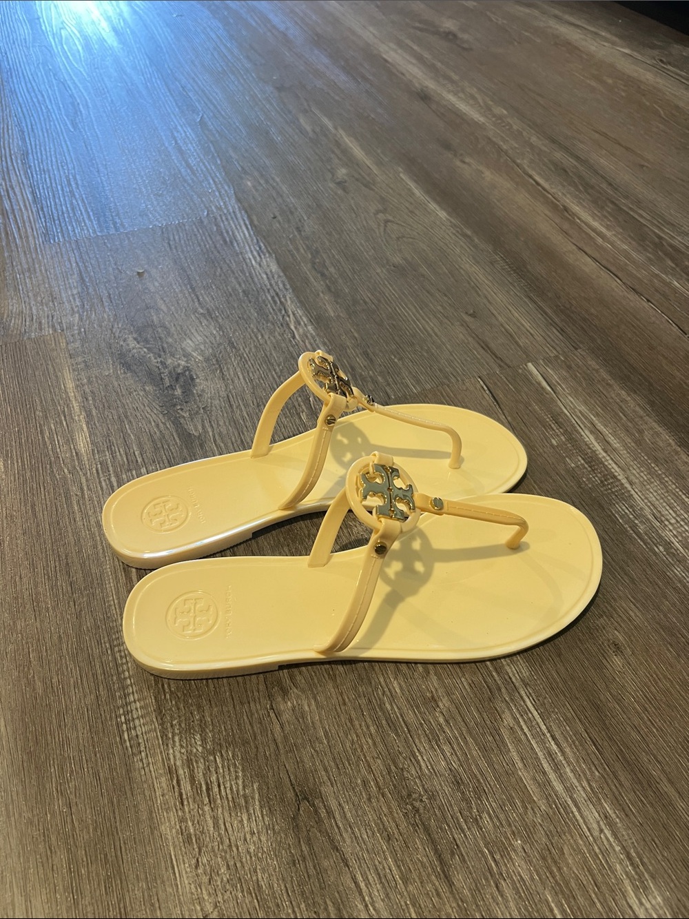 Tory Burch Lemon Yellow Miller Logo Thong Sandals